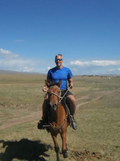 Brian Ingle Cycling on the  tour with redspokes